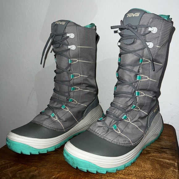 Teva Jordanelle Snow Boots - Picture 1 of 4